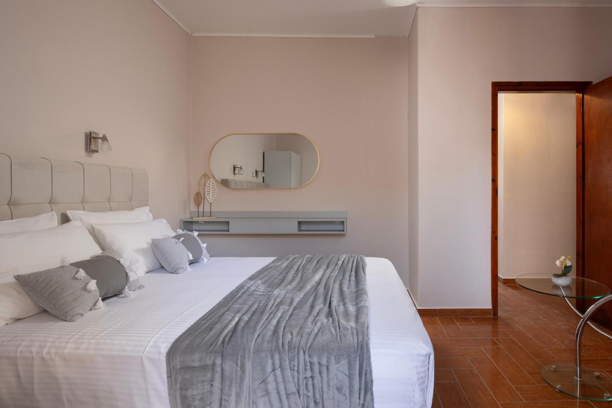 House Giota Apartment Sarti Bagian luar foto